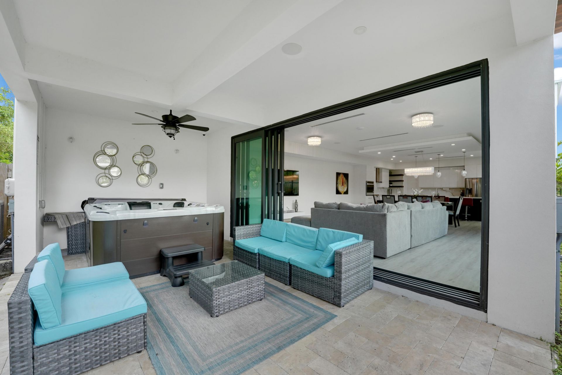 1238 NE 17th Avenue, Unit 2, Fort Lauderdale, FL 33304 Photo