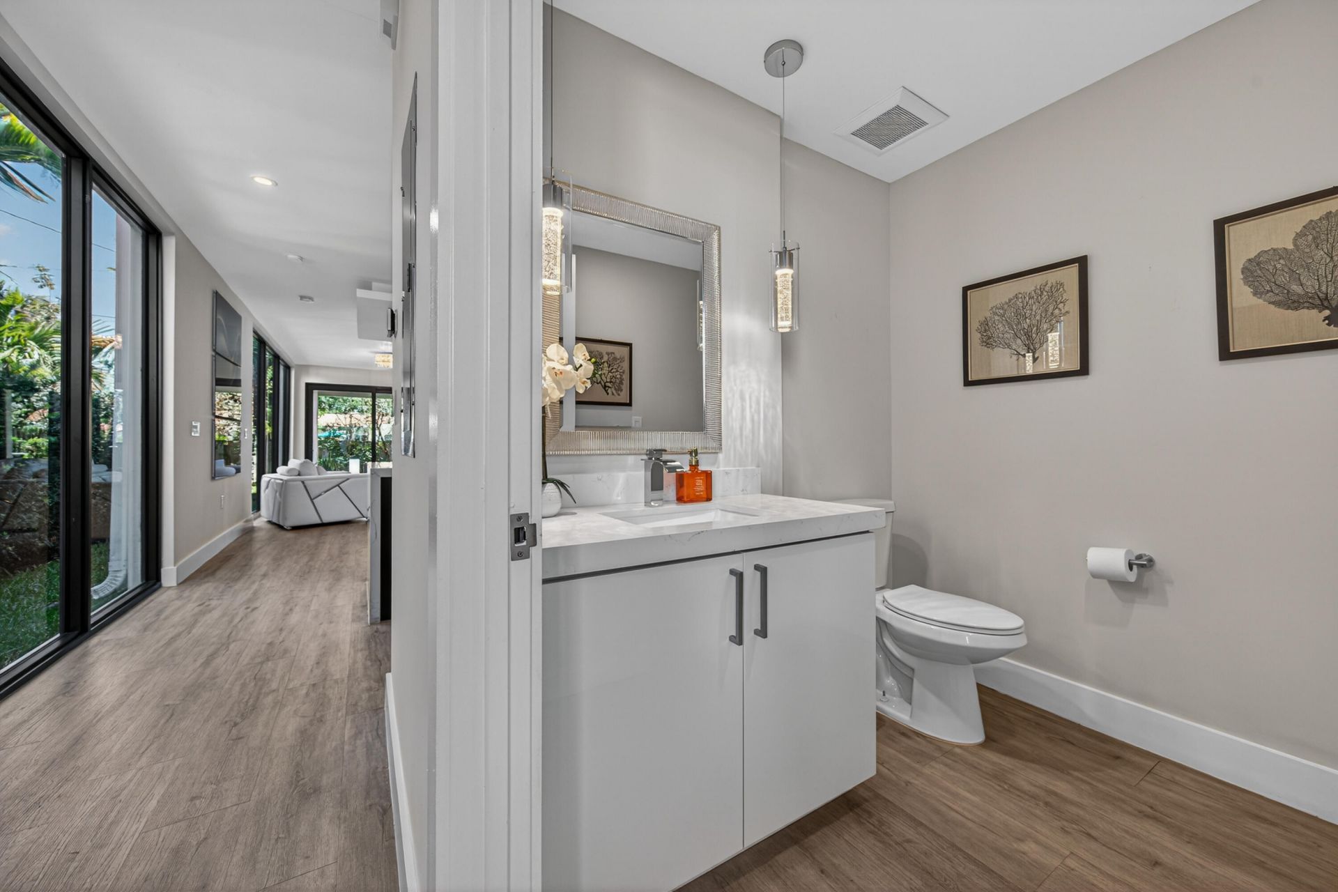 1238 NE 17th Avenue, Unit 2, Fort Lauderdale, FL 33304 Photo