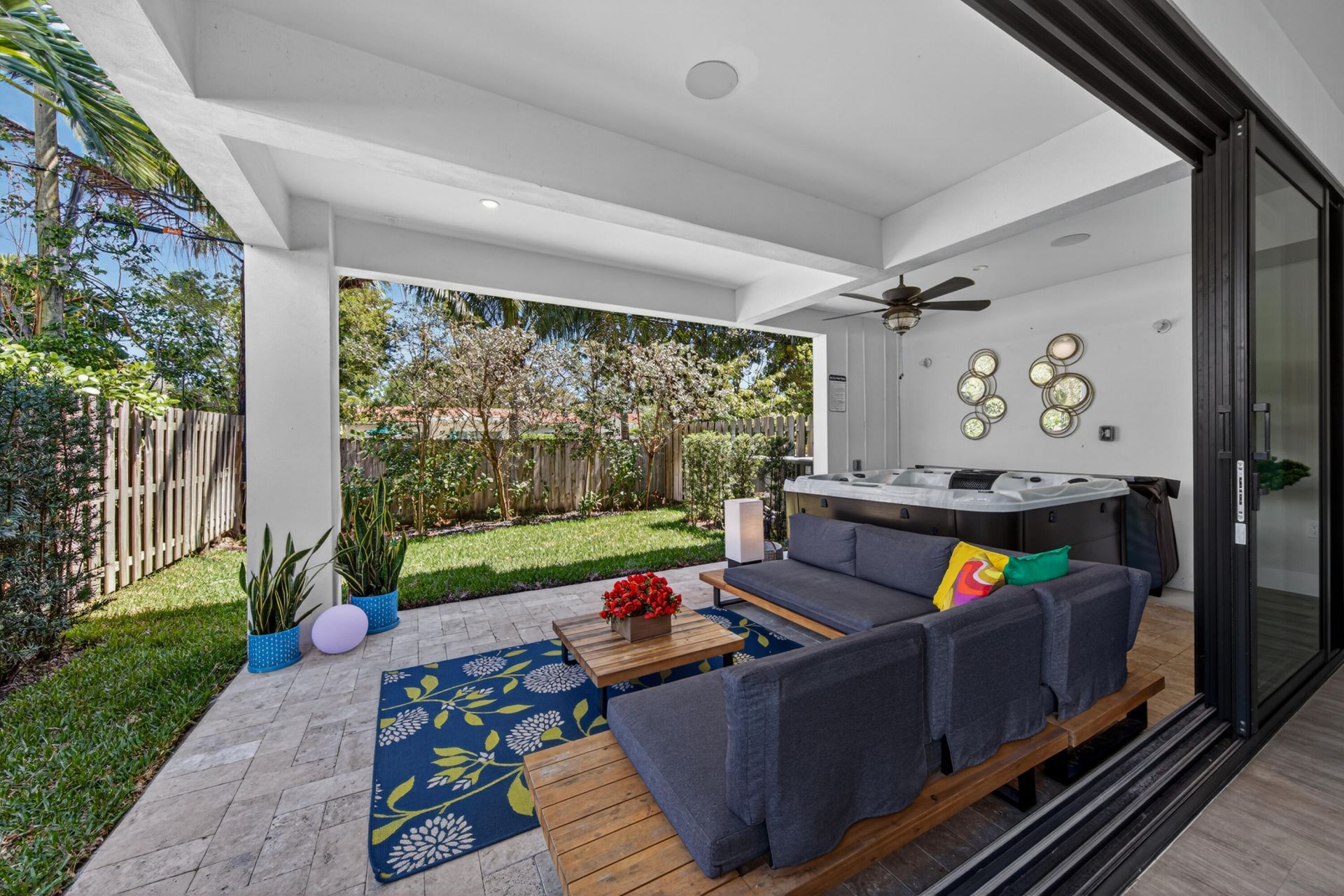 1238 NE 17th Avenue, Unit 2, Fort Lauderdale, FL 33304 Photo