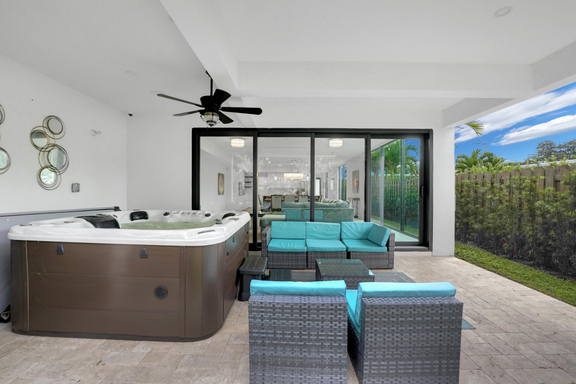 1238 NE 17th Avenue, Unit 2, Fort Lauderdale, FL 33304 Photo