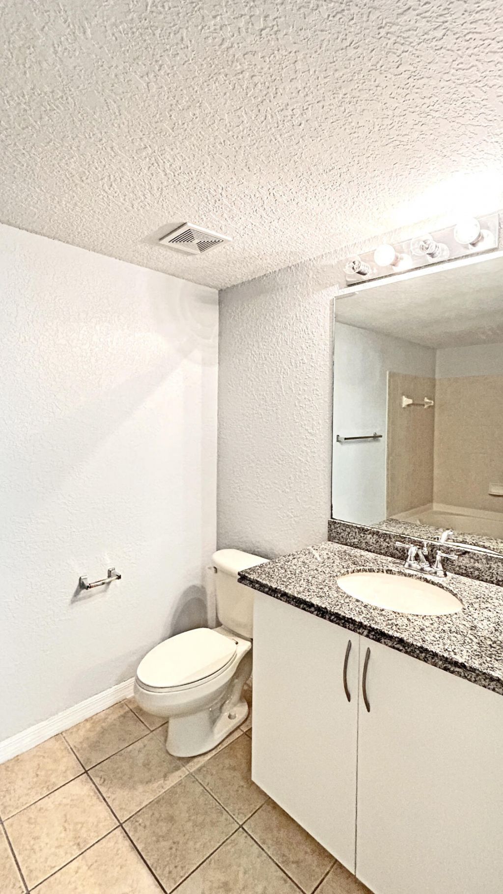 144 SW Peacock Boulevard, Unit 23-105, Port Saint Lucie, FL 34986 Photo