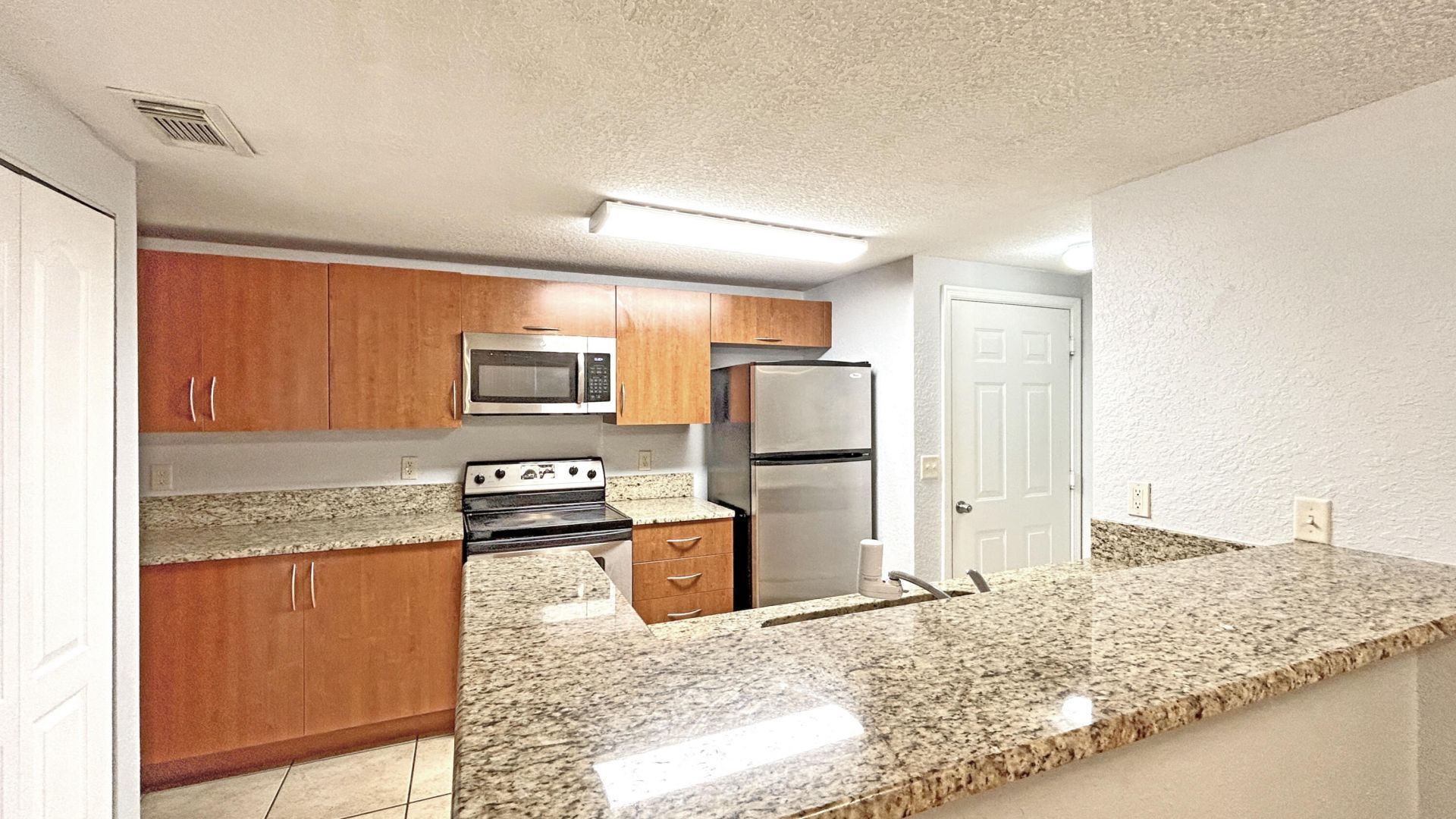 144 SW Peacock Boulevard, Unit 23-105, Port Saint Lucie, FL 34986 Photo