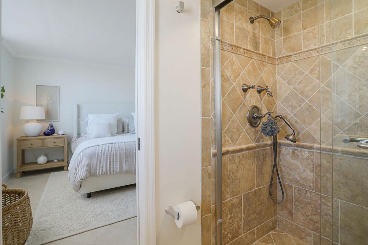 1051 Hillsboro Mile, Unit 902e, Hillsboro Beach, FL 33062 Photo