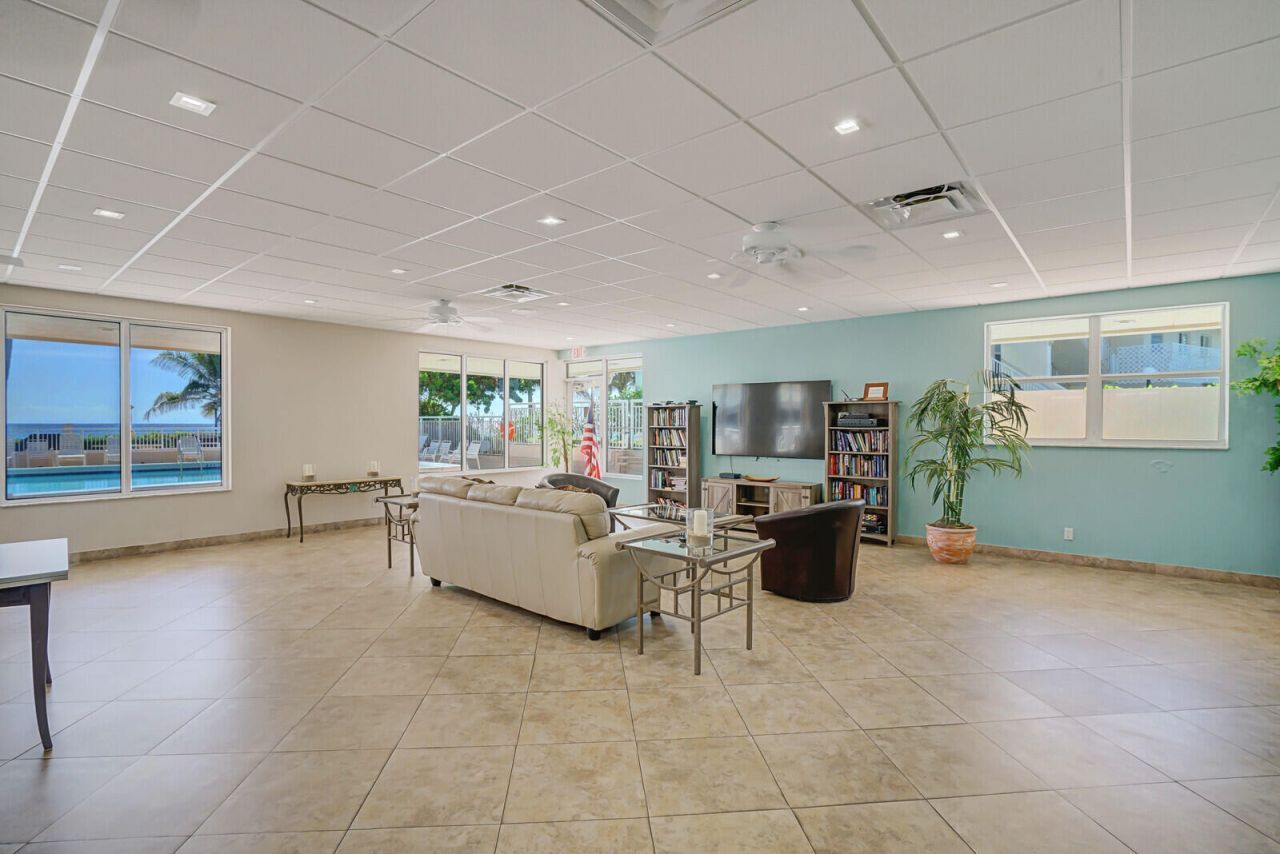 1051 Hillsboro Mile, Unit 902e, Hillsboro Beach, FL 33062 Photo