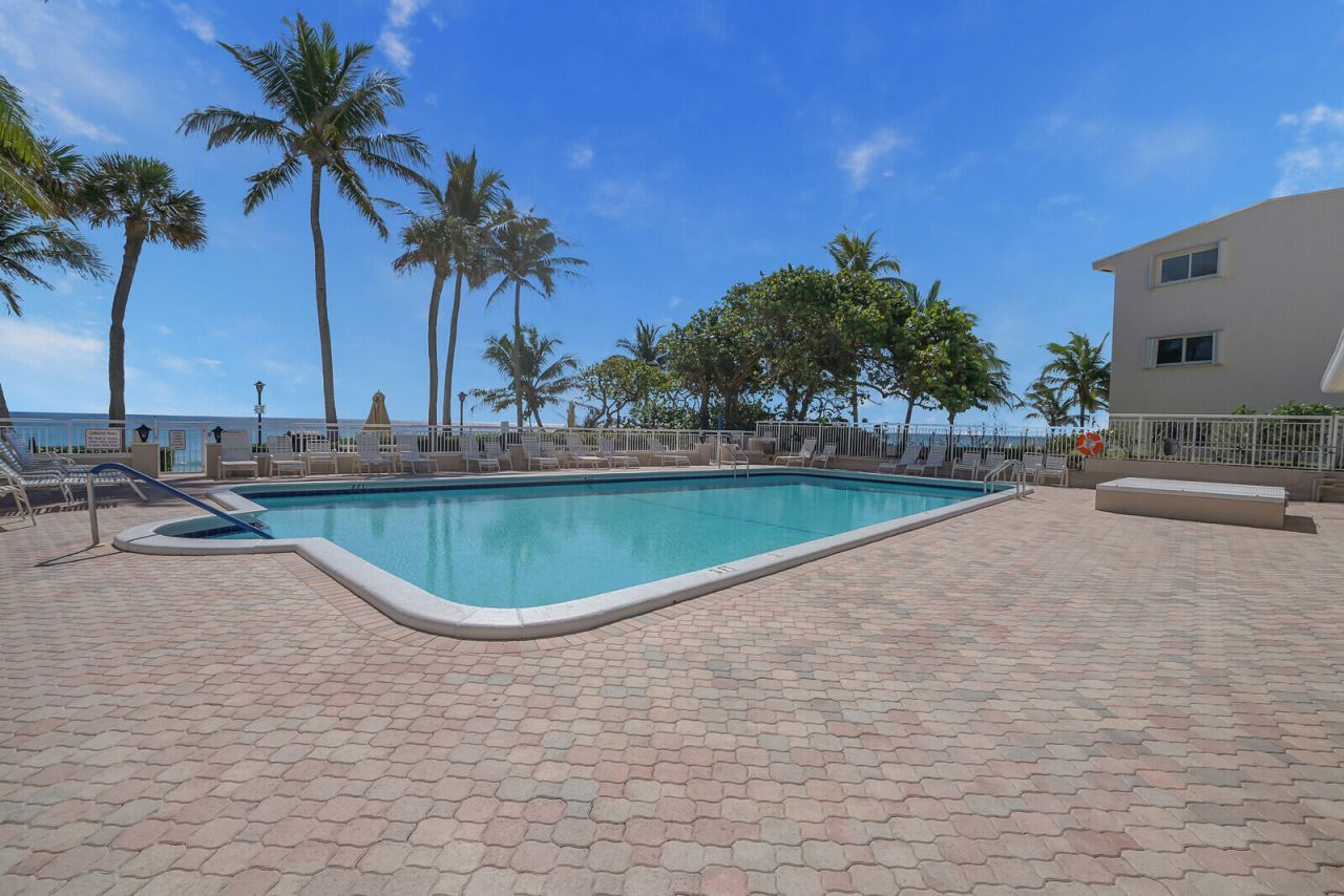 1051 Hillsboro Mile, Unit 902e, Hillsboro Beach, FL 33062 Photo