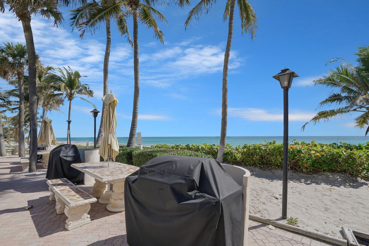 1051 Hillsboro Mile, Unit 902e, Hillsboro Beach, FL 33062 Photo