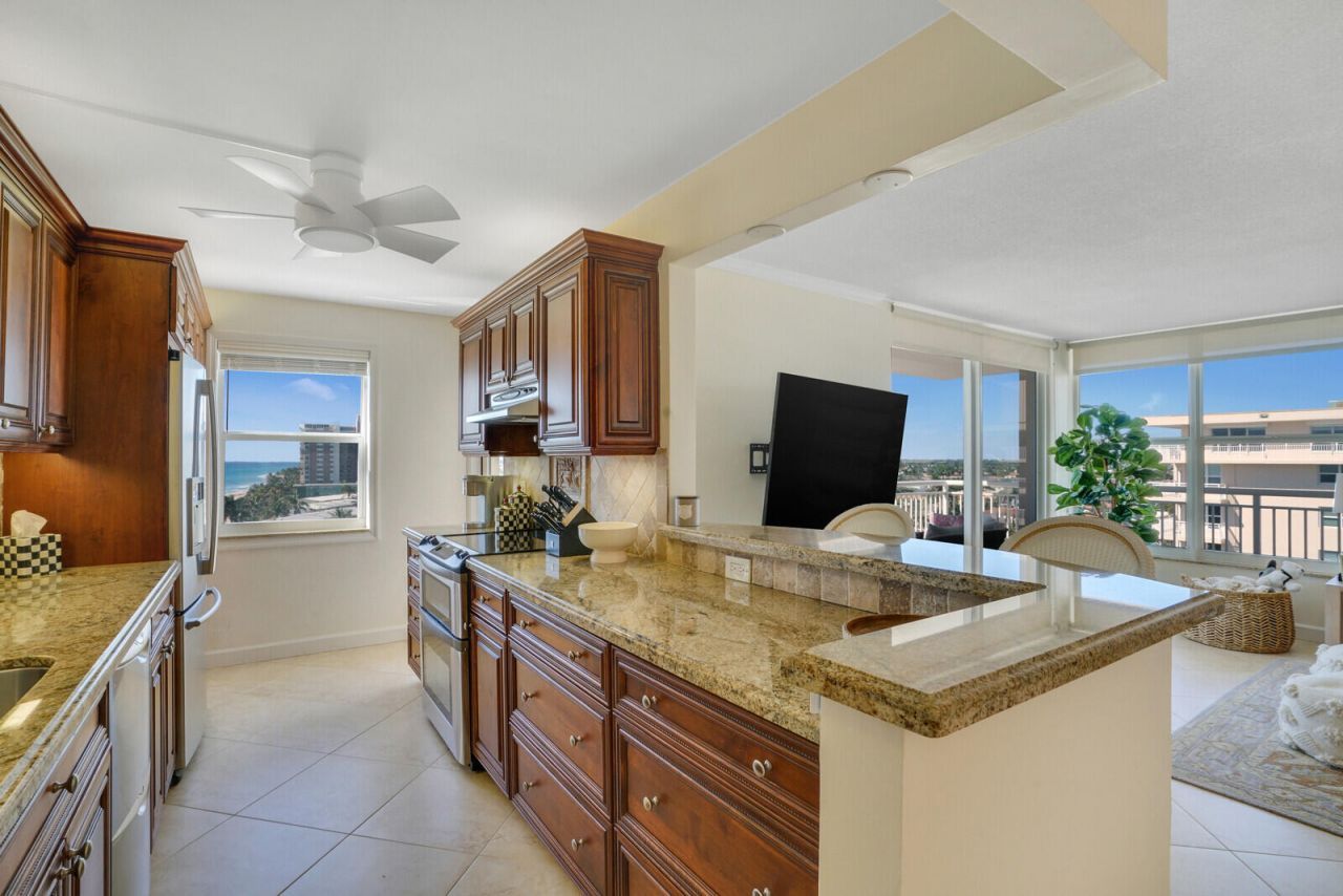 1051 Hillsboro Mile, Unit 902e, Hillsboro Beach, FL 33062 Photo