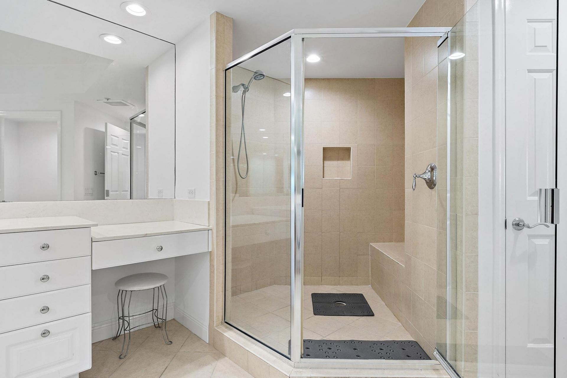 400 S Us Highway 1, Unit 303, Jupiter, FL 33477 Photo