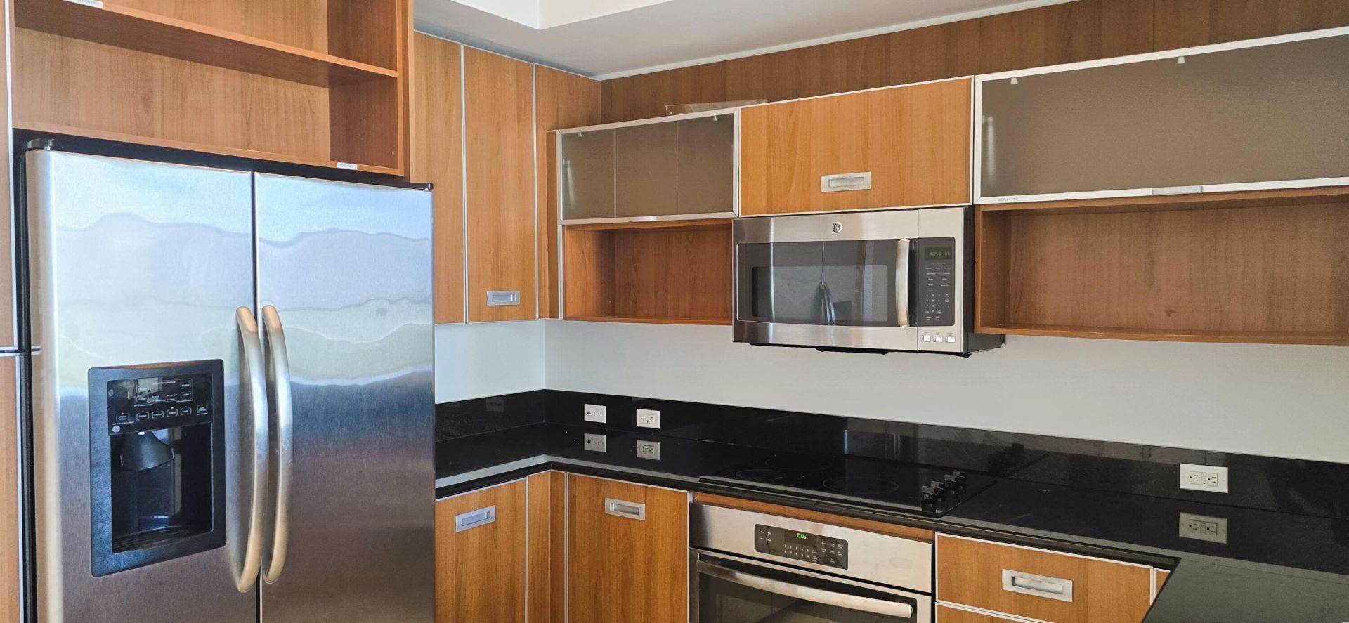 410 Evernia Street, Unit 616, West Palm Beach, FL 33401 Photo