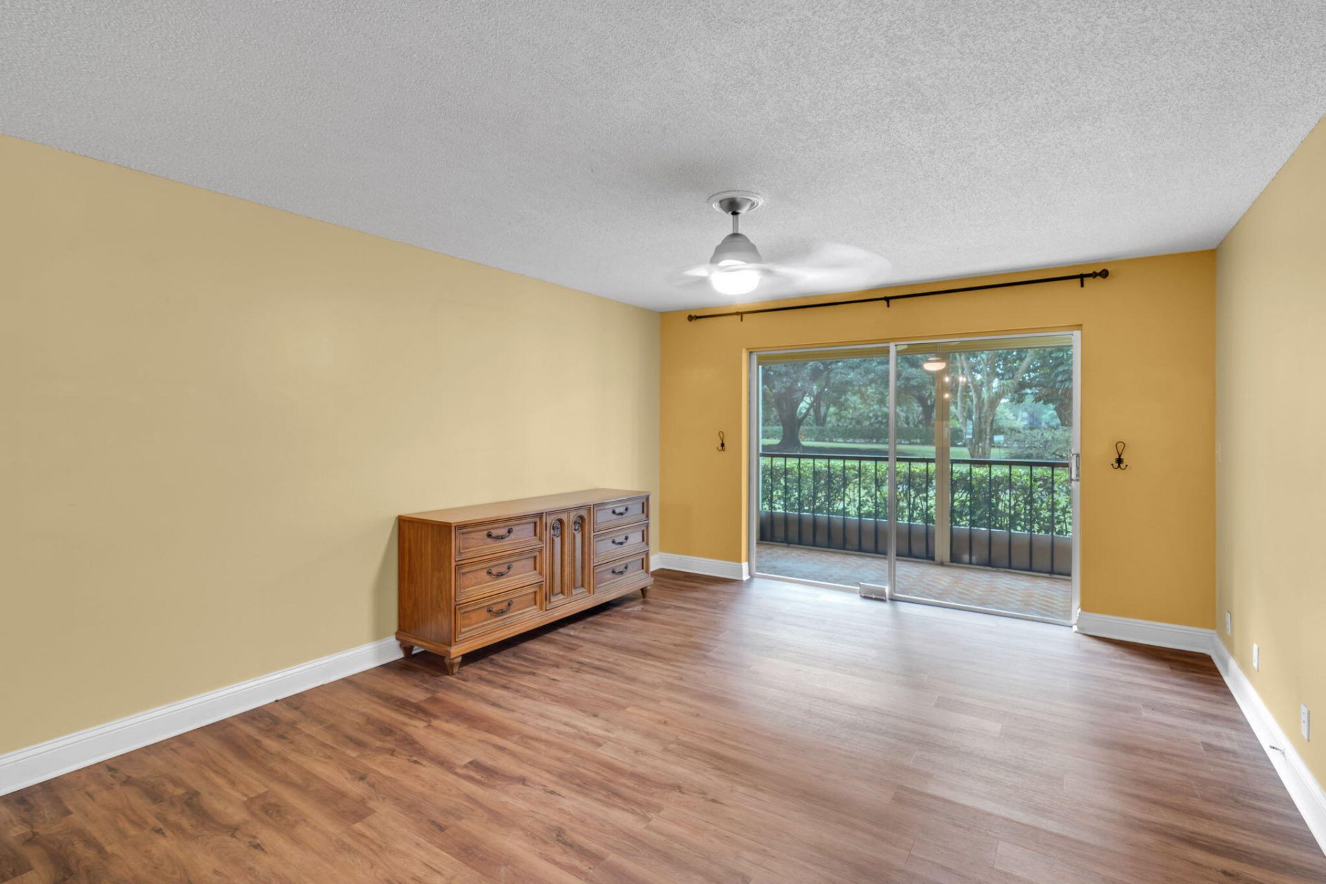 5900 NW 44th Street, Unit 106, Lauderhill, FL 33319 Photo