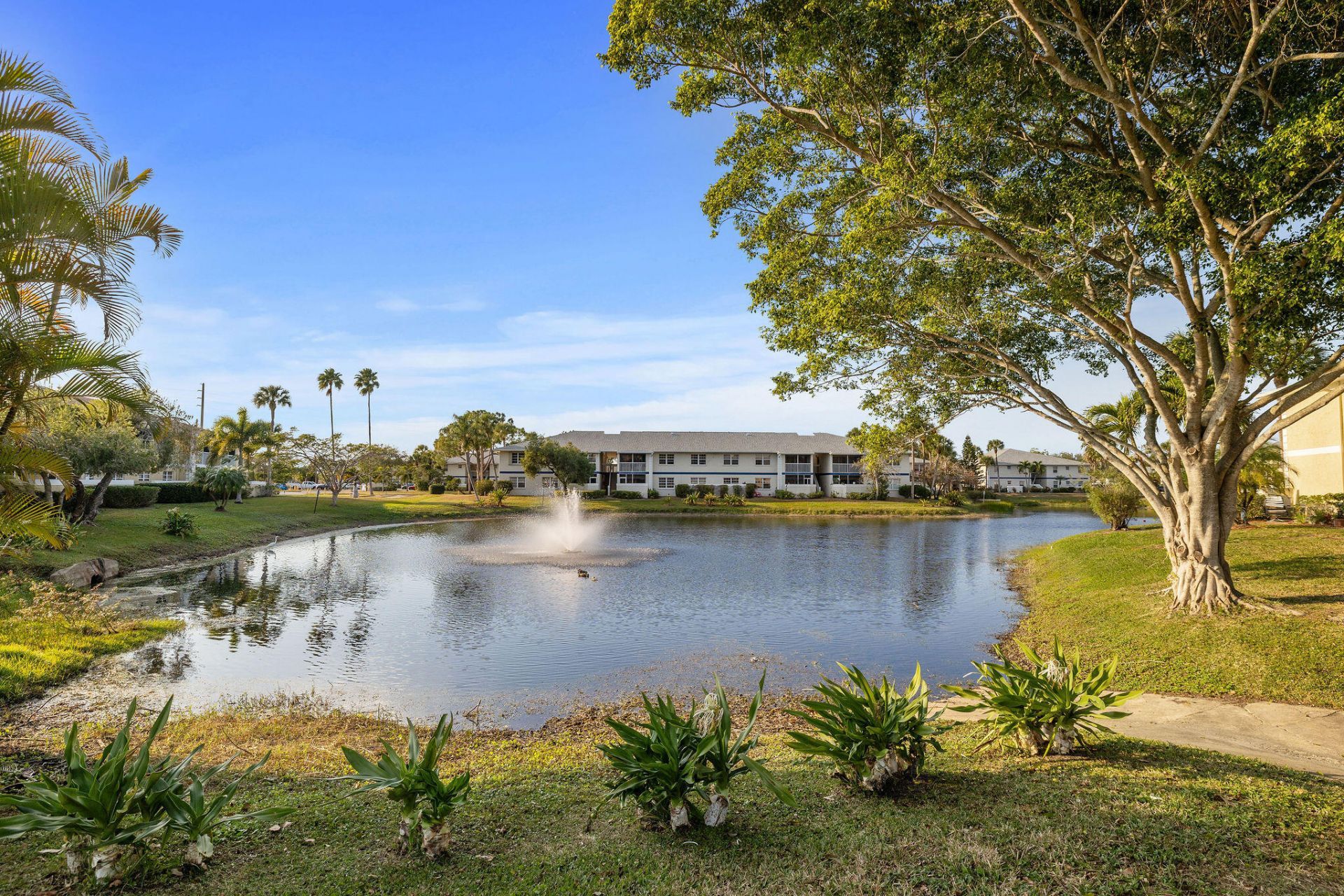 1563 SE Royal Green B203 Circle, Unit B-203, Port Saint Lucie, FL 34952 Photo