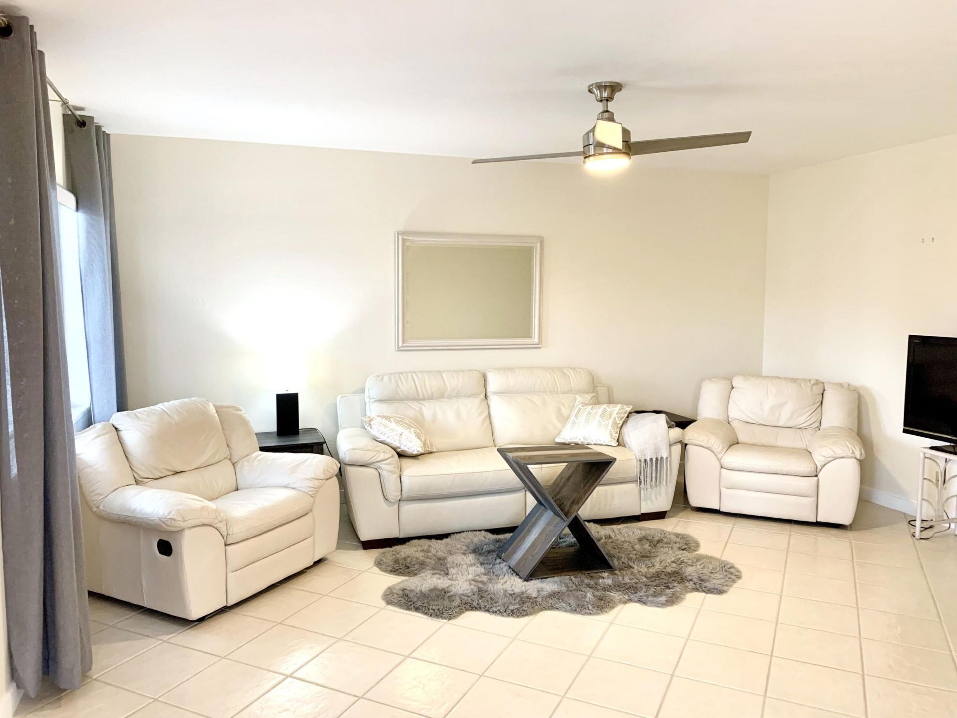 2880 Lake Osborne Drive, Unit 205, Lake Worth Beach, FL 33461 Photo