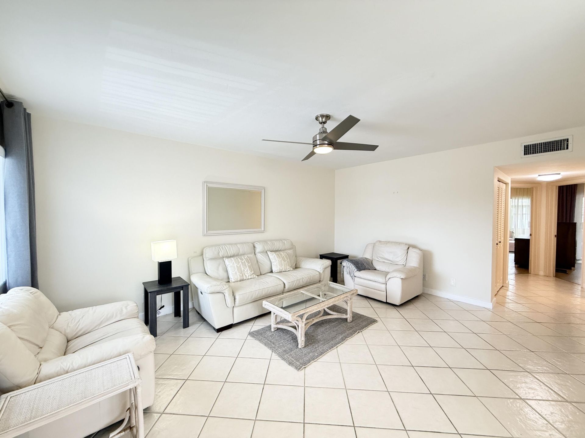 2880 Lake Osborne Drive, Unit 205, Lake Worth Beach, FL 33461 Photo