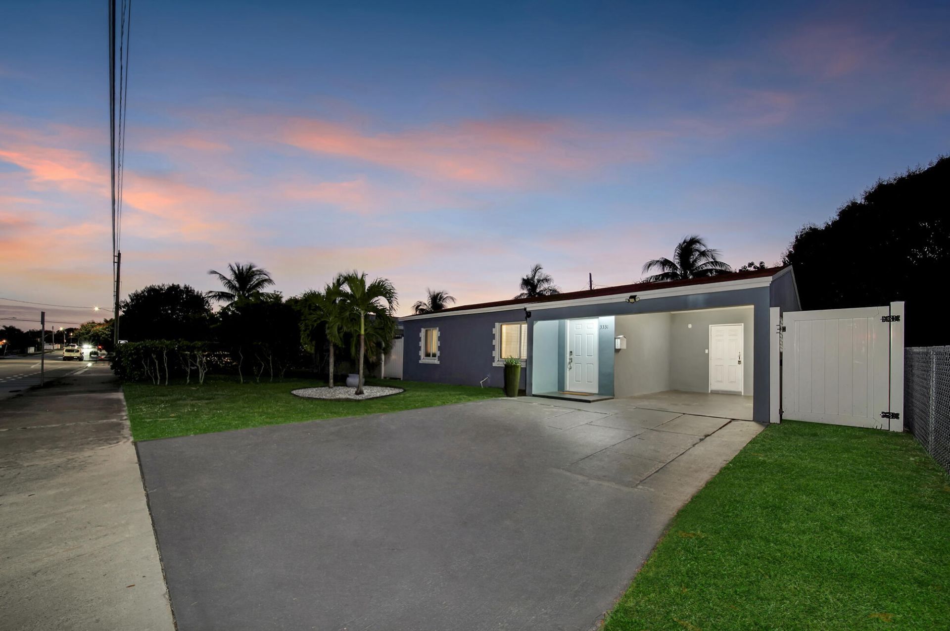 3331 Lake Avenue, West Palm Beach, FL 33405 Photo