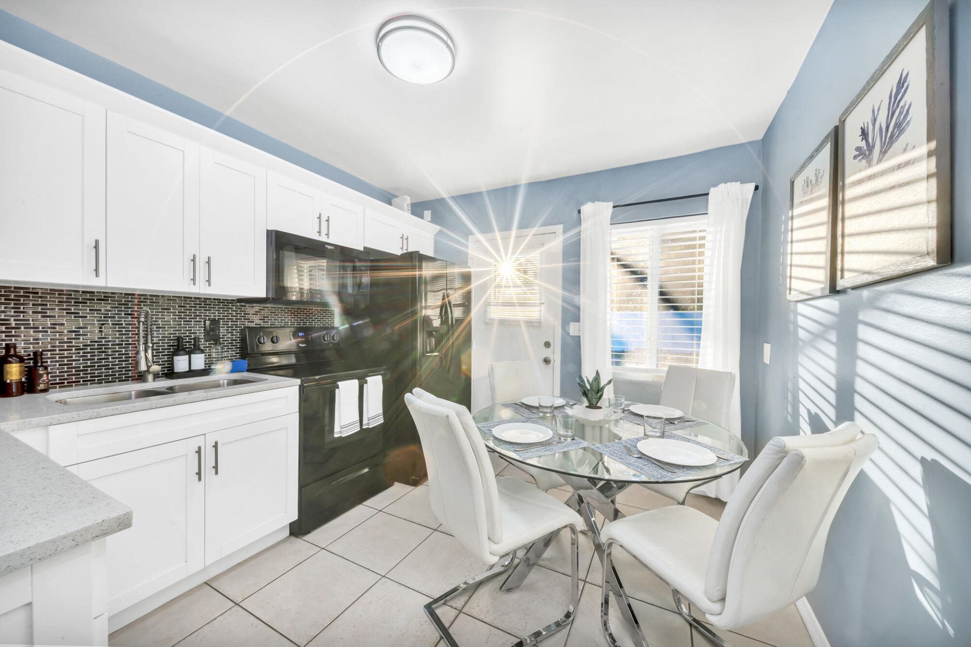 3331 Lake Avenue, West Palm Beach, FL 33405 Photo