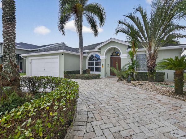 9121 Paragon Way, Boynton Beach, FL 33472