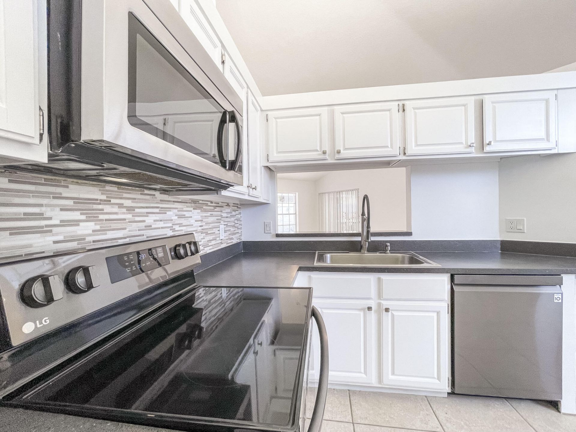 252 Moccasin Trail W, Jupiter, FL 33458 Photo