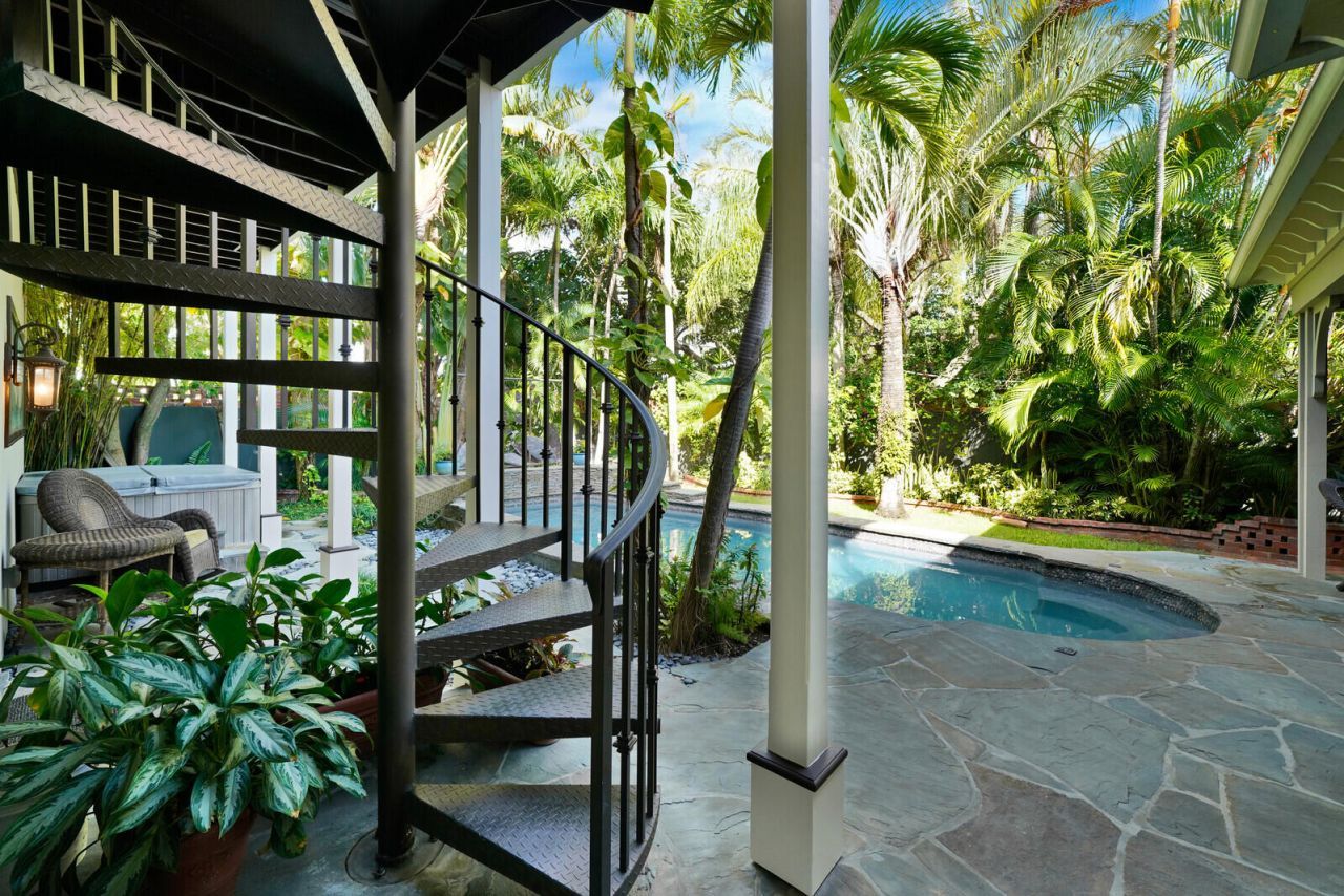 137 S Oak Street, Lantana, FL 33462 Photo