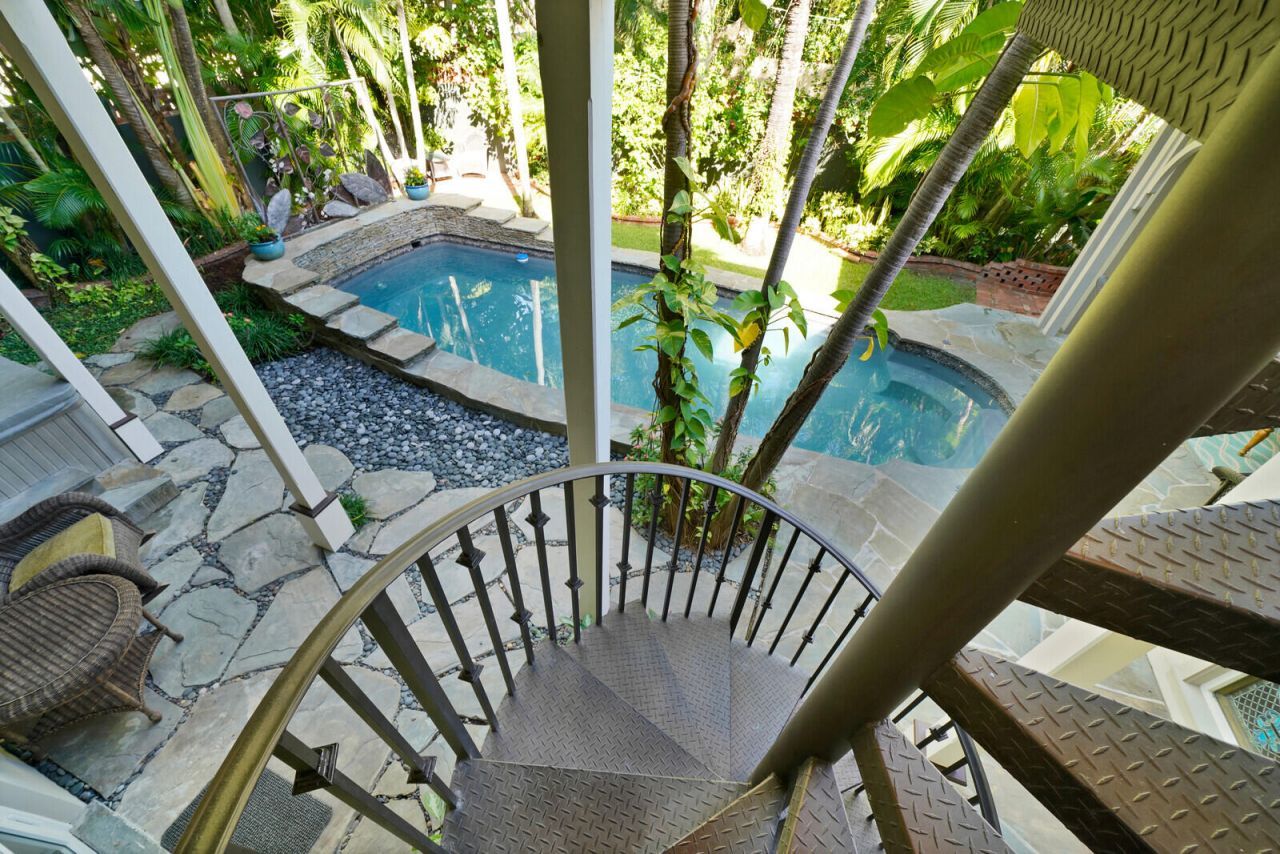 137 S Oak Street, Lantana, FL 33462 Photo