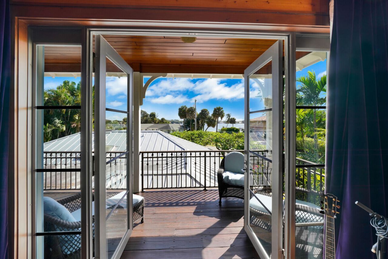 137 S Oak Street, Lantana, FL 33462 Photo