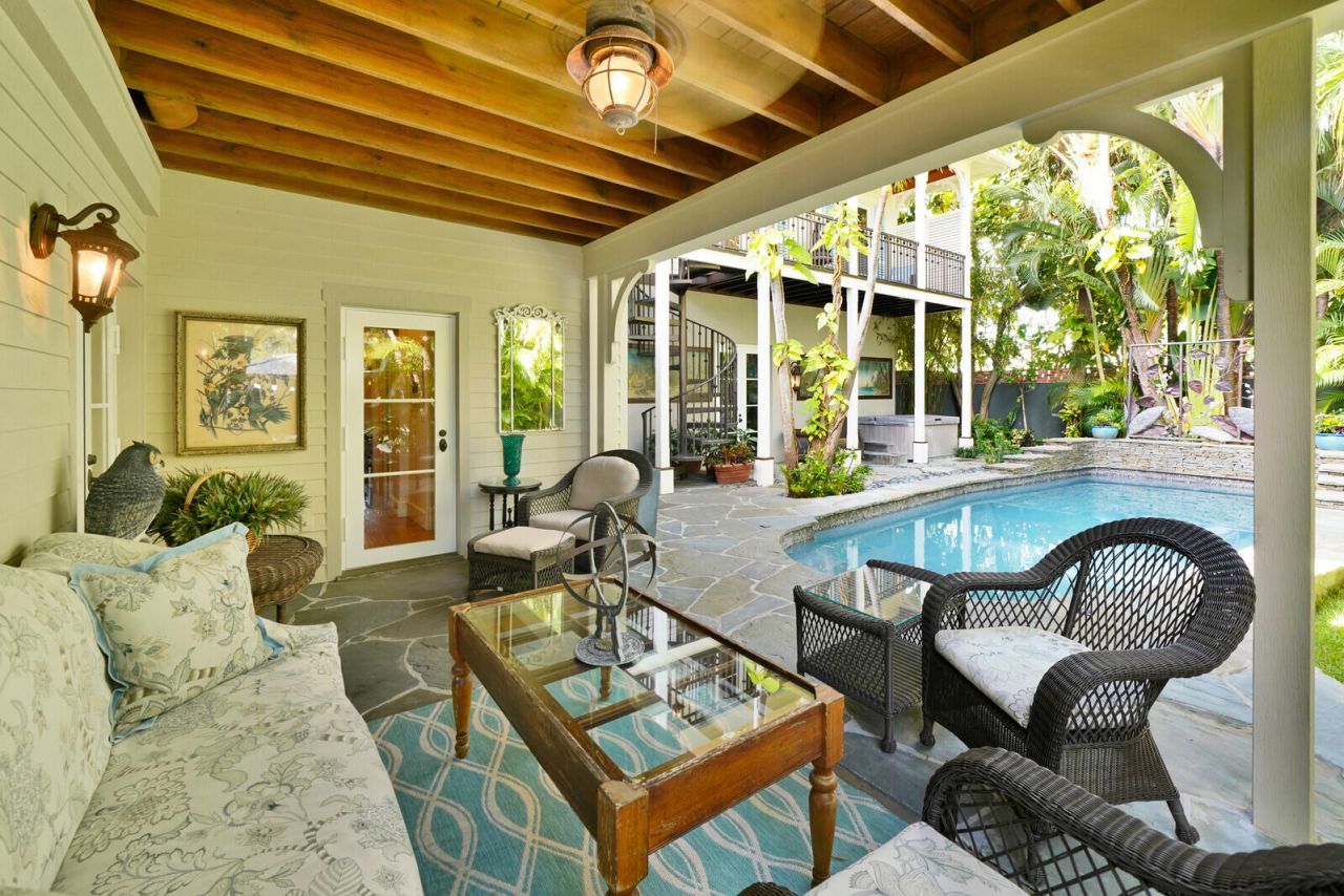 137 S Oak Street, Lantana, FL 33462 Photo