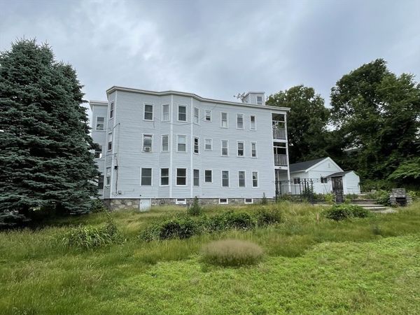 35/0 Heron, Boston, MA 02132