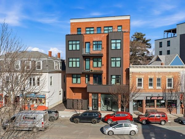 379 Somerville Avenue, Somerville, MA 02143