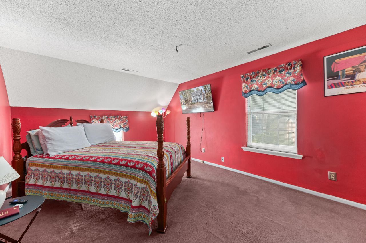 855 Springwood Circle Photo 17