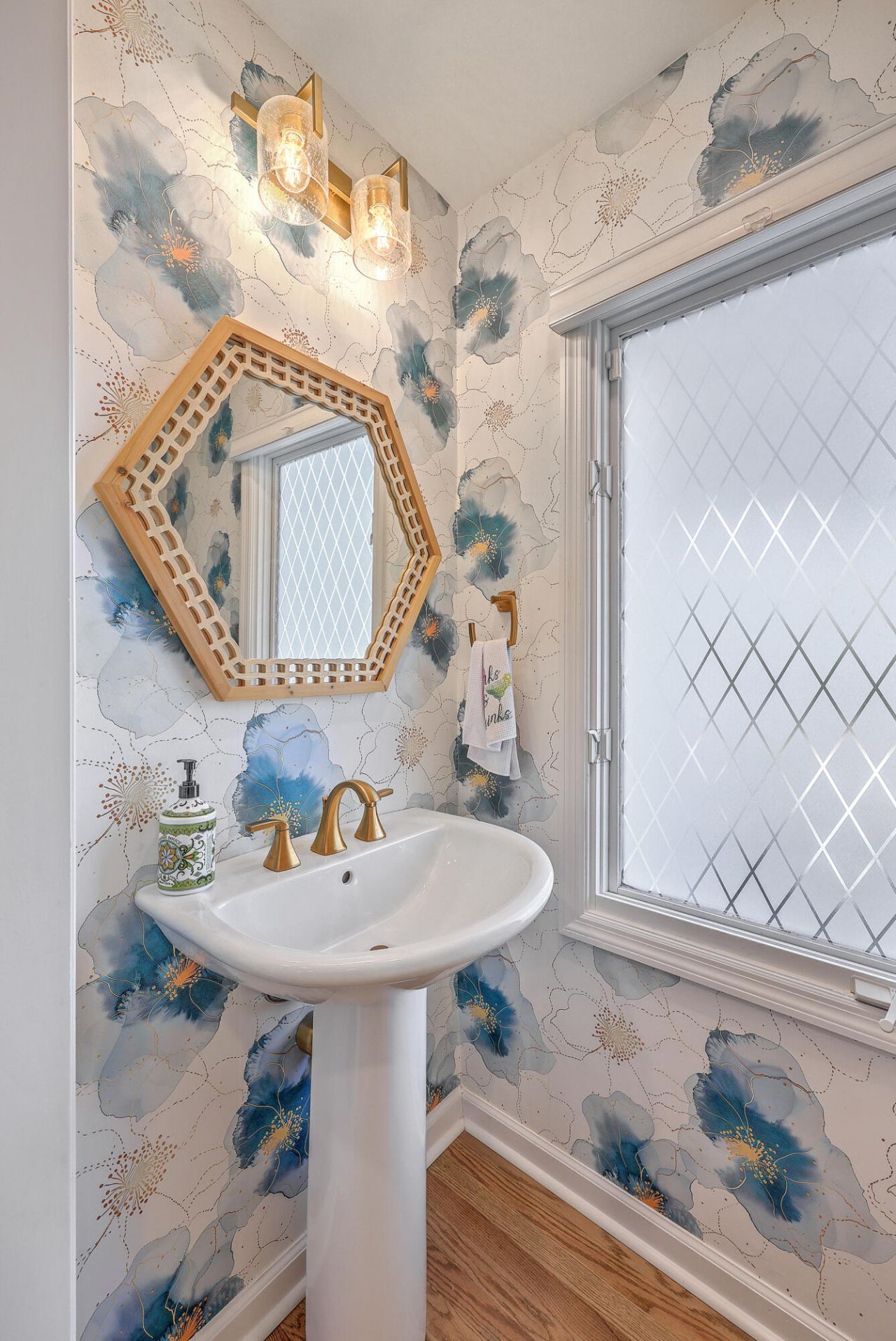 904 Battery Way Photo 18