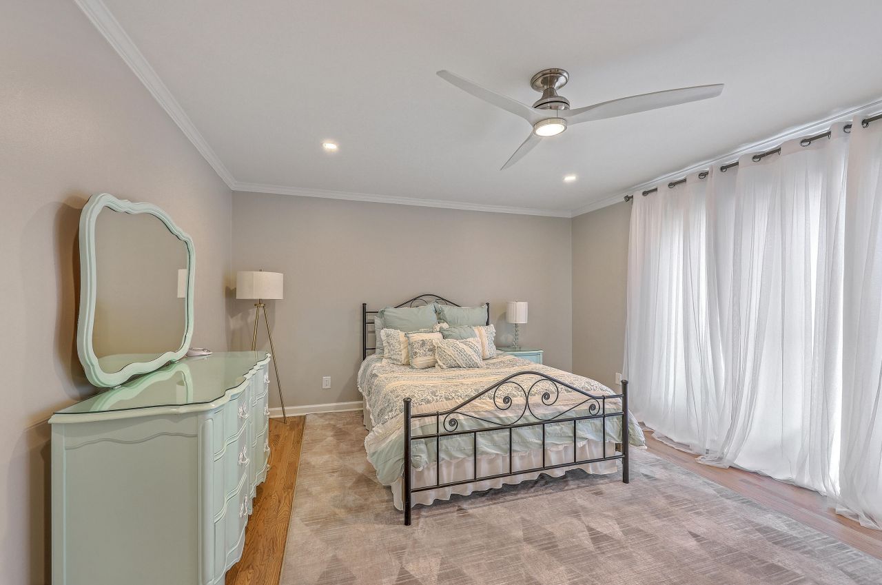 904 Battery Way Photo 21