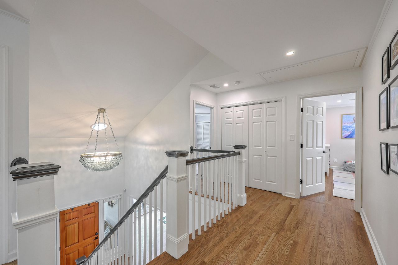 904 Battery Way Photo 24