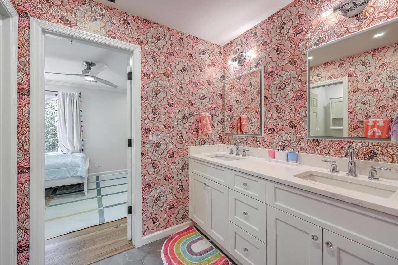 904 Battery Way Photo 33