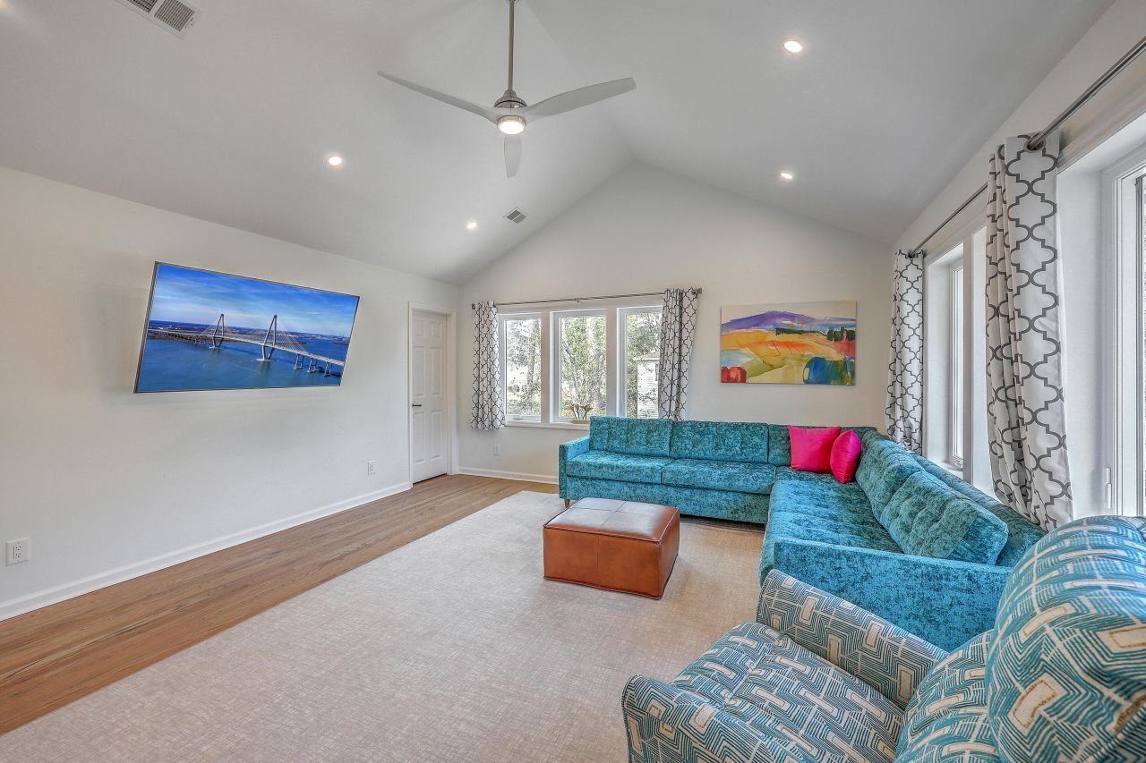 904 Battery Way Photo 36