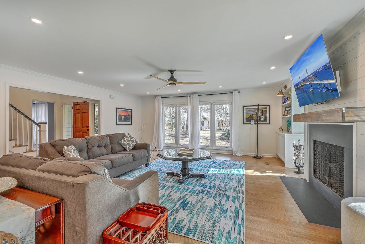 904 Battery Way Photo 5