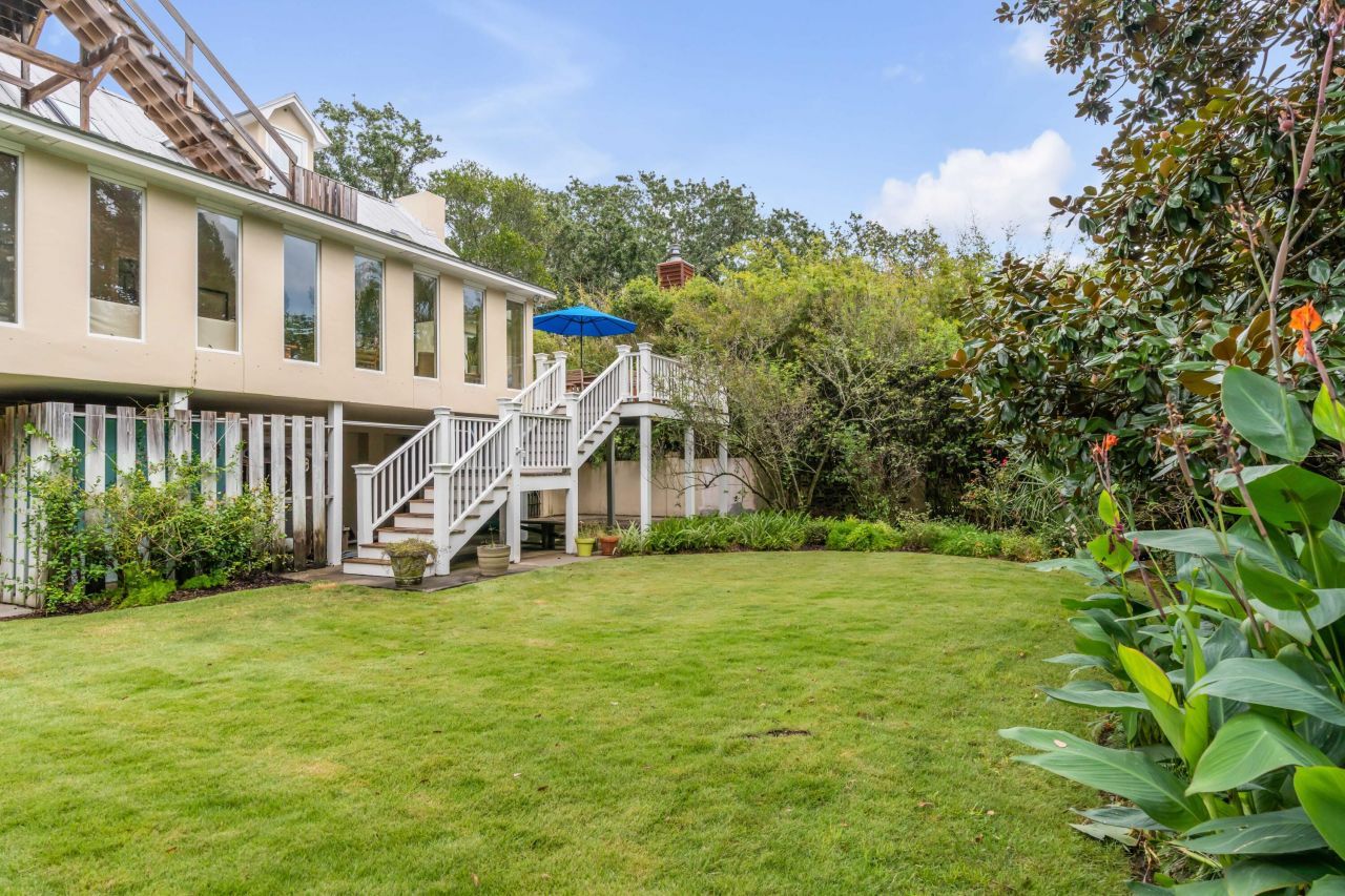 1655 Middle Street Photo 30