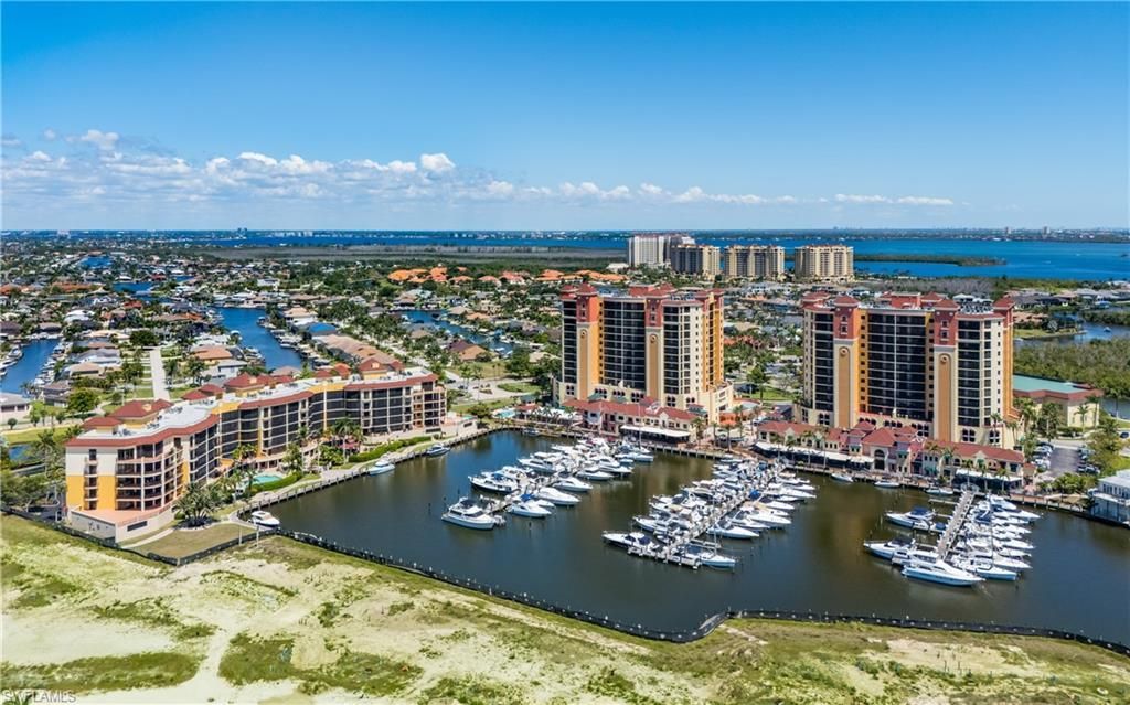 5781 Cape Harbour Dr, Unit 1405, Cape Coral, FL 33914 Photo
