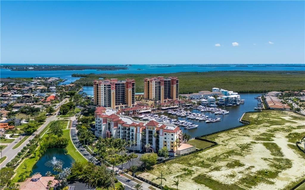 5781 Cape Harbour Dr, Unit 1405, Cape Coral, FL 33914 Photo