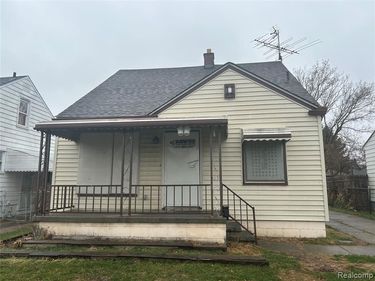 6506 Stahelin Avenue, Detroit, MI 48228