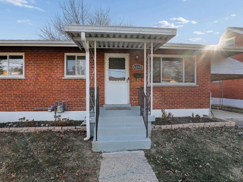 4269 Grotto Court, Cheviot, OH 45211 Photo 2