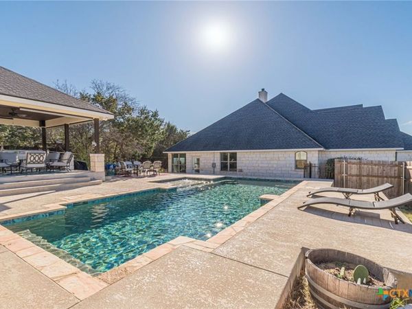 105 Windcliff Way, New Braunfels, TX 78132