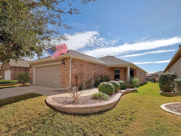 504 Hereford LN, Georgetown, TX 78633