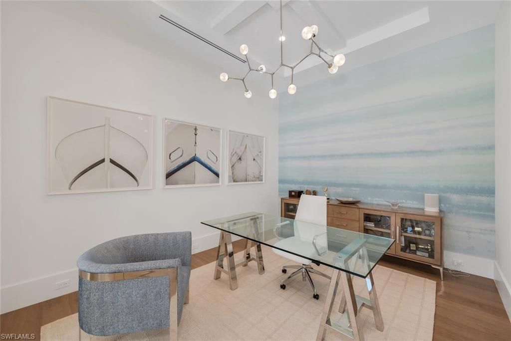 330 Broad Ave N, Naples, FL 34102 Photo