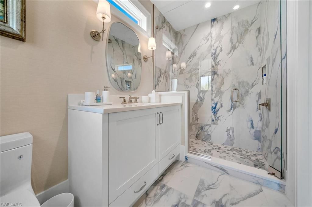 330 Broad Ave N, Naples, FL 34102 Photo