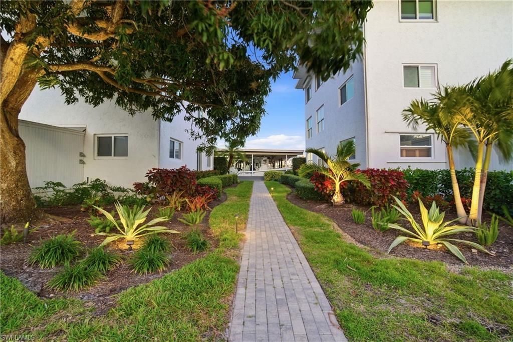 1100 8th Ave S, Unit 206C, Naples, FL 34102 Photo