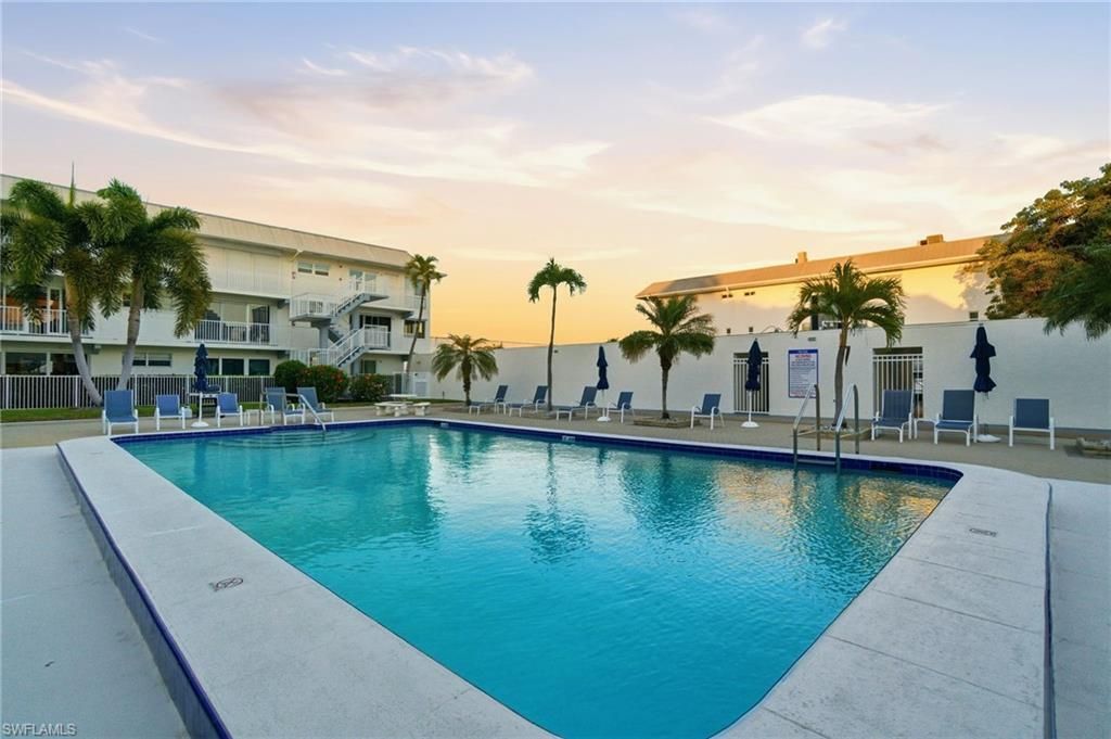 1100 8th Ave S, Unit 206C, Naples, FL 34102 Photo