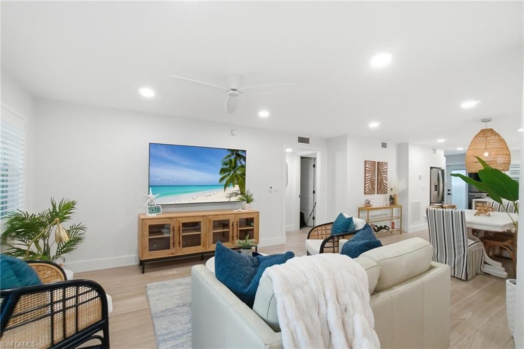 1100 8th Ave S, Unit 206C, Naples, FL 34102 Photo