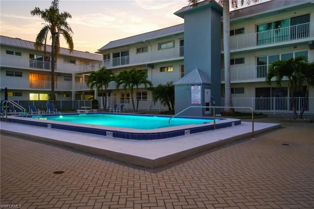 1100 8th Ave S, Unit 206C, Naples, FL 34102 Photo