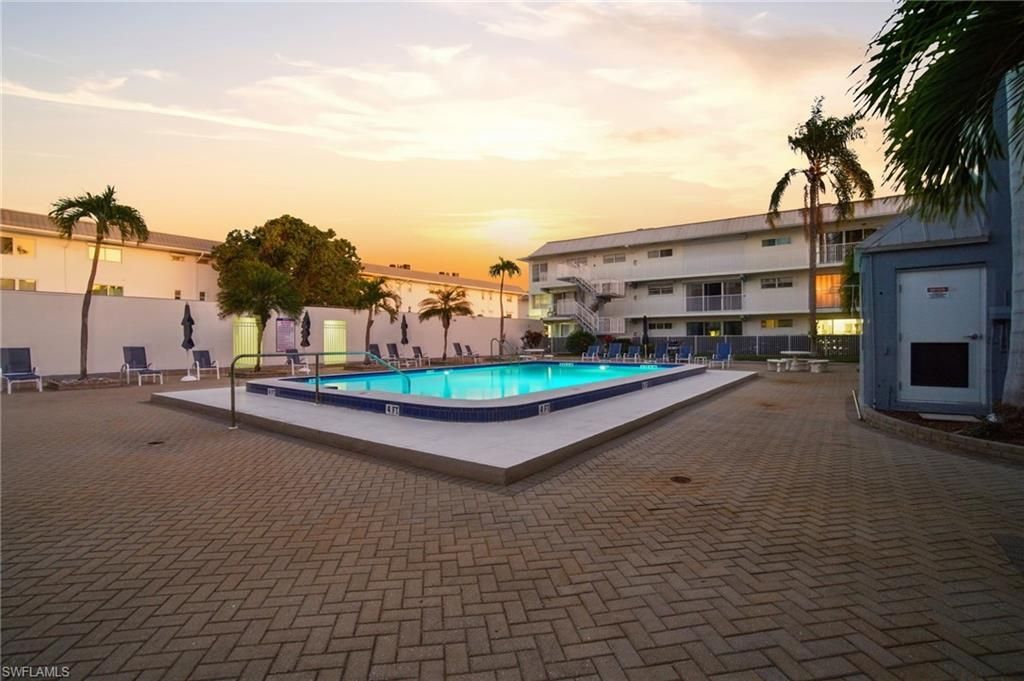 1100 8th Ave S, Unit 206C, Naples, FL 34102 Photo