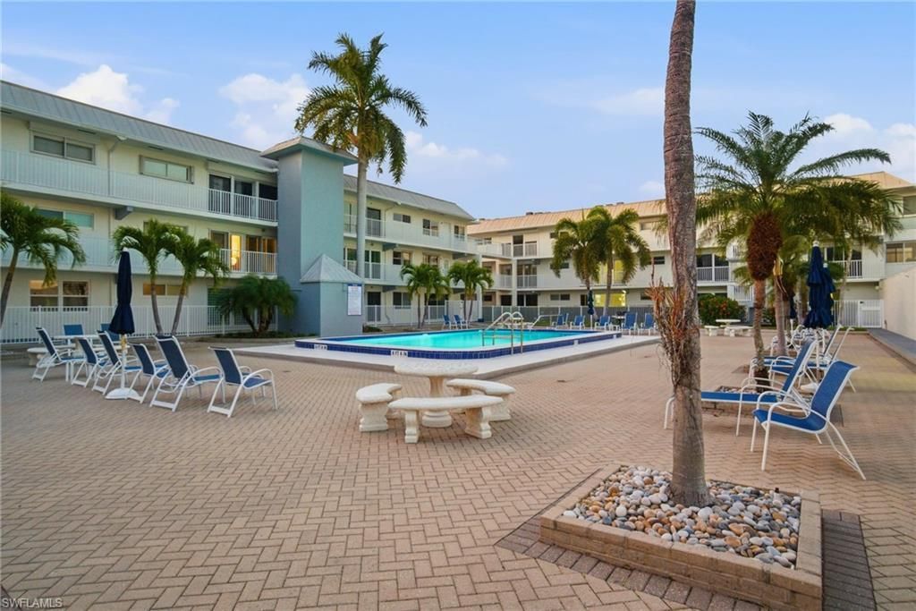 1100 8th Ave S, Unit 206C, Naples, FL 34102 Photo