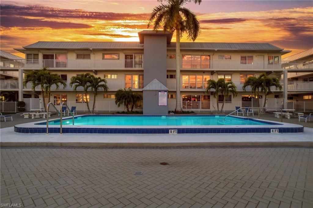 1100 8th Ave S, Unit 206C, Naples, FL 34102 Photo